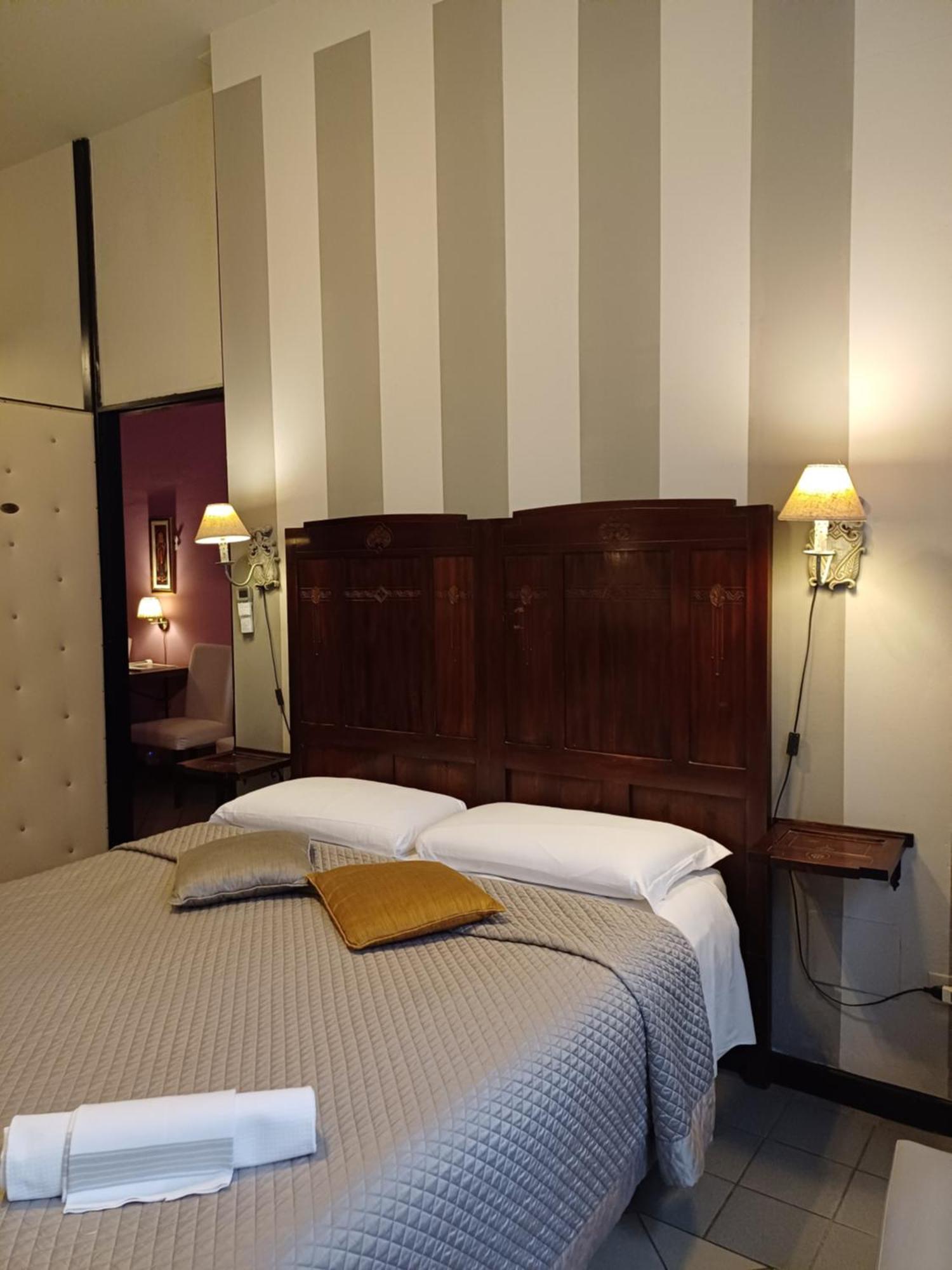La Colonna Hotel Lucca Room photo